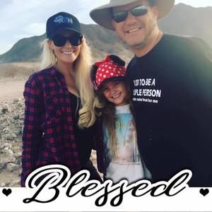 Meet your Posher, Carrie